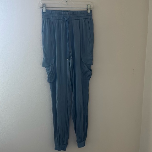 CAMI NYC - Elsie Silk jogger cargo pants Sz XS Color Aegean - Picture 4 of 16